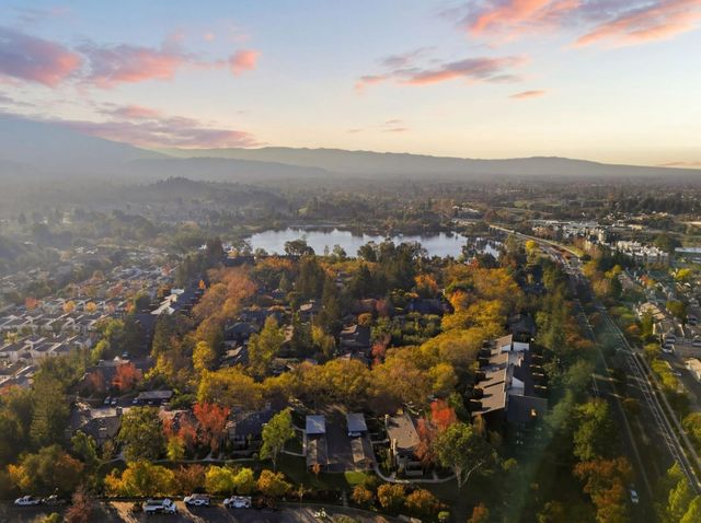 2106 La Terrace Circle, San Jose, CA 95123