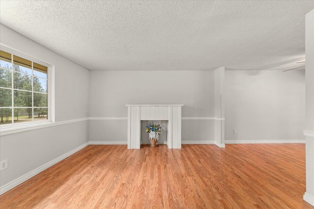 11296 W Sagewood Rd, Nine Mile Falls, WA 99026