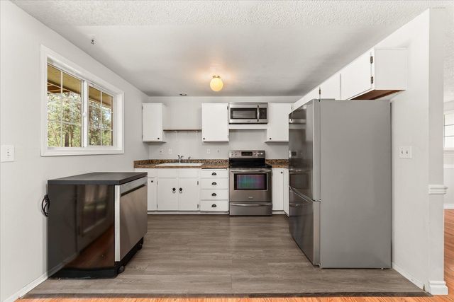 11296 W Sagewood Rd, Nine Mile Falls, WA 99026