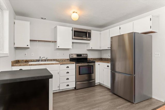 11296 W Sagewood Rd, Nine Mile Falls, WA 99026