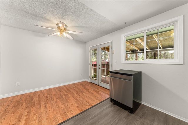 11296 W Sagewood Rd, Nine Mile Falls, WA 99026