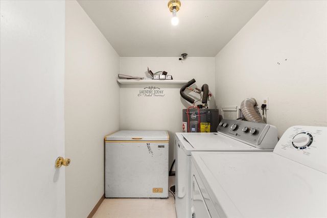 11296 W Sagewood Rd, Nine Mile Falls, WA 99026