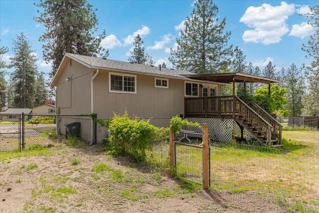 11296 W Sagewood Rd, Nine Mile Falls, WA 99026