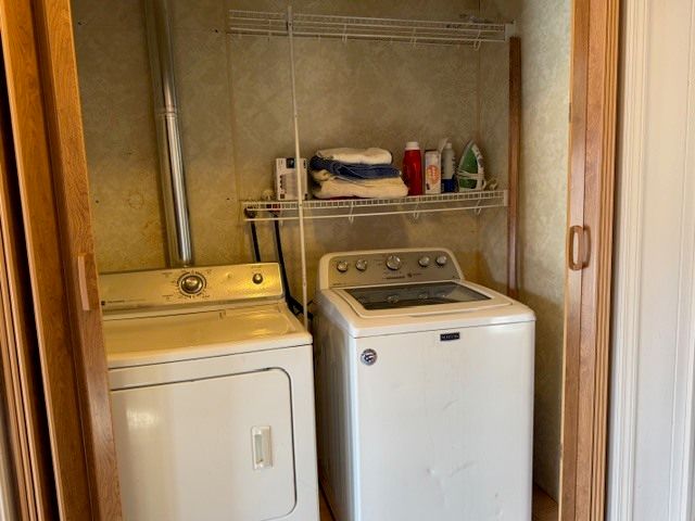 533 Glen Avenue, Romeoville, IL 60446