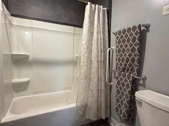 533 Glen Avenue, Romeoville, IL 60446