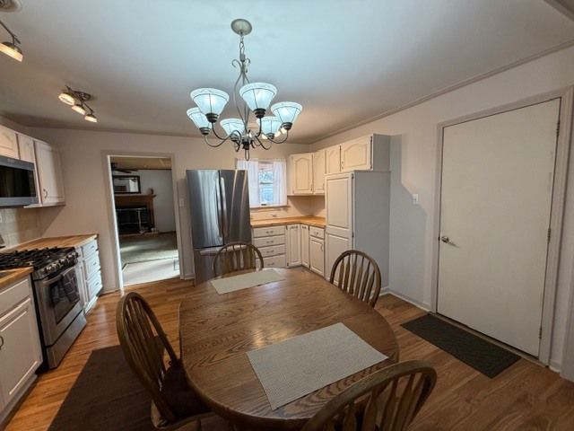 533 Glen Avenue, Romeoville, IL 60446