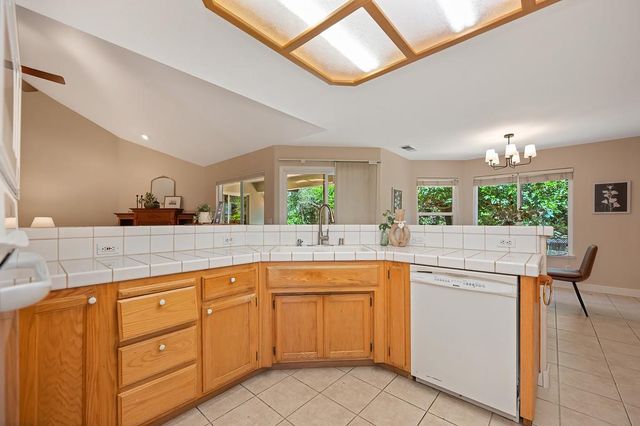 2809 Loon Ct, Cameron Park, CA 95682
