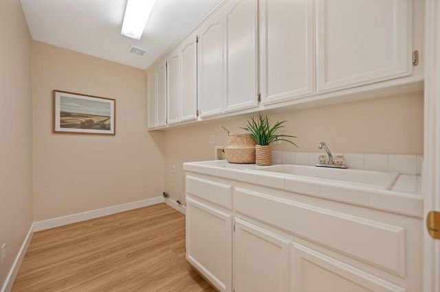 2809 Loon Ct, Cameron Park, CA 95682