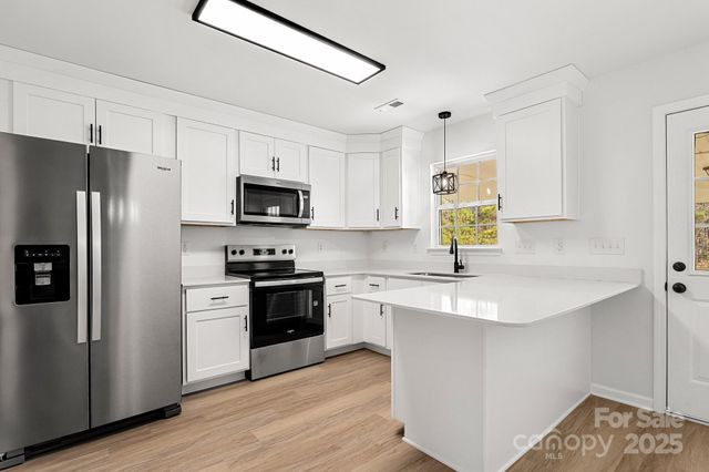 333 E Village Drive, Monroe, NC 28112