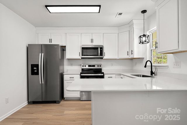 333 E Village Drive, Monroe, NC 28112