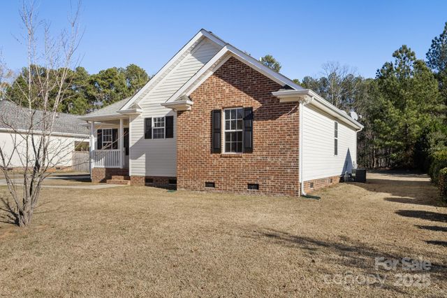 333 E Village Drive, Monroe, NC 28112