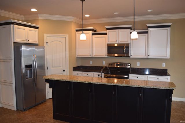 3243 Ralston Drive, Evansville, IN 47715