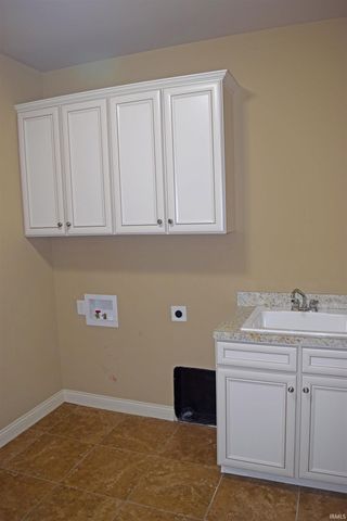 3243 Ralston Drive, Evansville, IN 47715