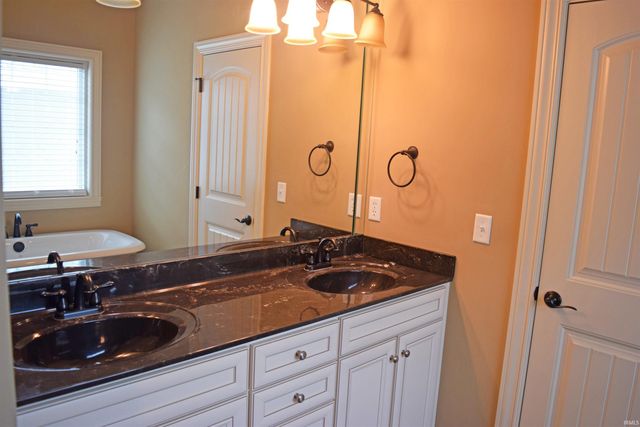 3243 Ralston Drive, Evansville, IN 47715