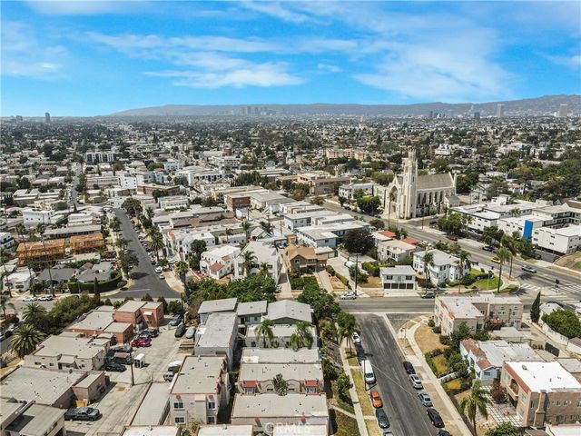 3956 W 27th Street, Los Angeles, CA 90018