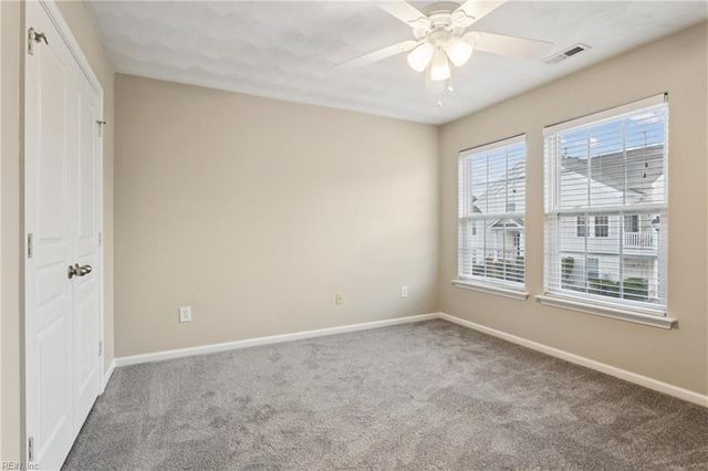 5228 Moreland ST, Suffolk, VA 23435