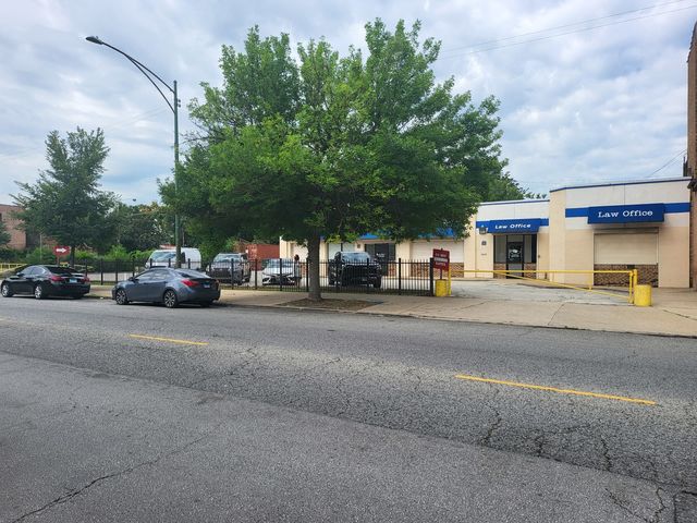 7318 S Cottage Grove Avenue, Chicago, IL 60619