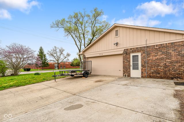 758 Stafford Road, Plainfield, IN 46168