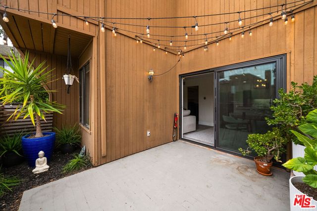 100 Hurlbut Street 12, Pasadena, CA 91105