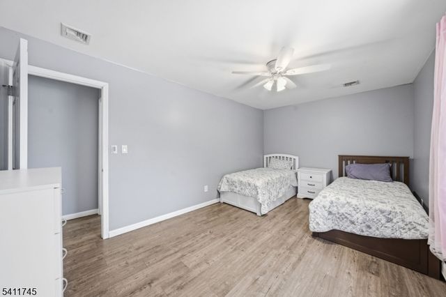 45 Knob Hill Rd, Washington Twp., NJ 07840