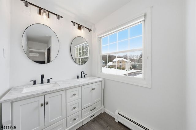 45 Knob Hill Rd, Washington Twp., NJ 07840