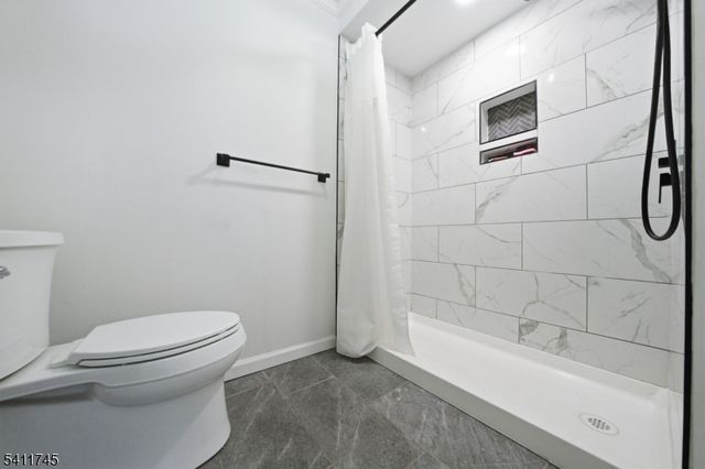 45 Knob Hill Rd, Washington Twp., NJ 07840