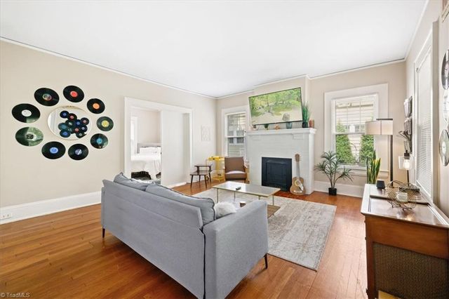 2021 Elizabeth Avenue, Winston-salem, NC 27103