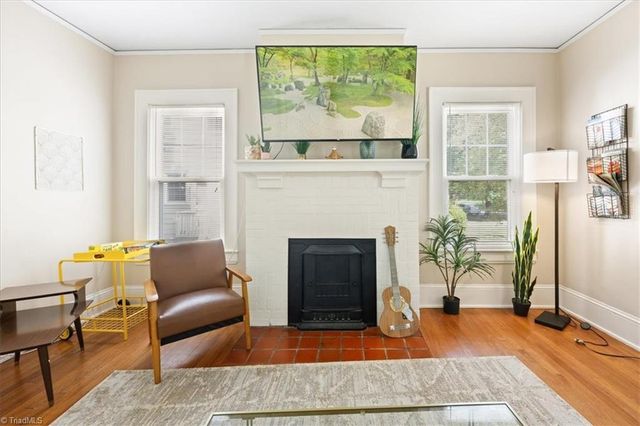 2021 Elizabeth Avenue, Winston-salem, NC 27103
