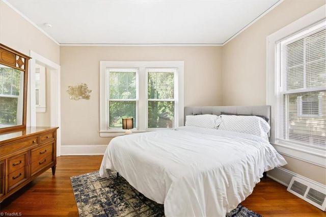 2021 Elizabeth Avenue, Winston-salem, NC 27103