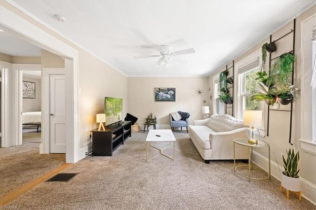 2021 Elizabeth Avenue, Winston-salem, NC 27103