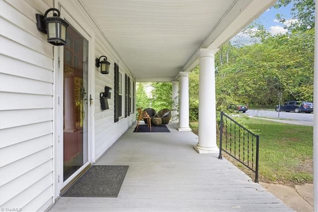 2021 Elizabeth Avenue, Winston-salem, NC 27103