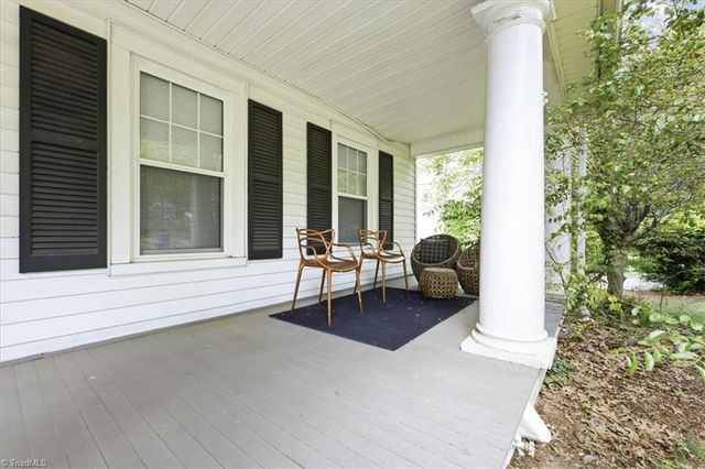 2021 Elizabeth Avenue, Winston-salem, NC 27103