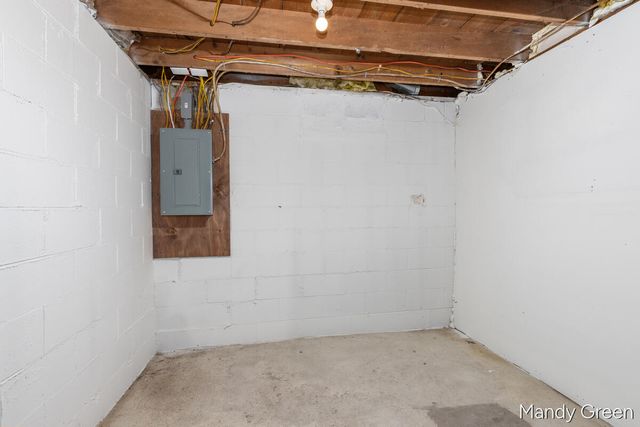 1086 Kathleen Drive, Stanton, MI 48888