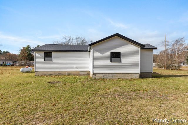 1086 Kathleen Drive, Stanton, MI 48888