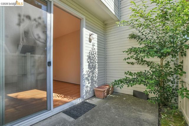 2776 East Ct, Richmond, CA 94806