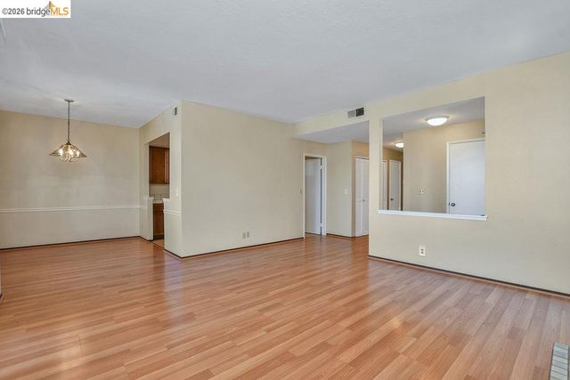 2776 East Ct, Richmond, CA 94806