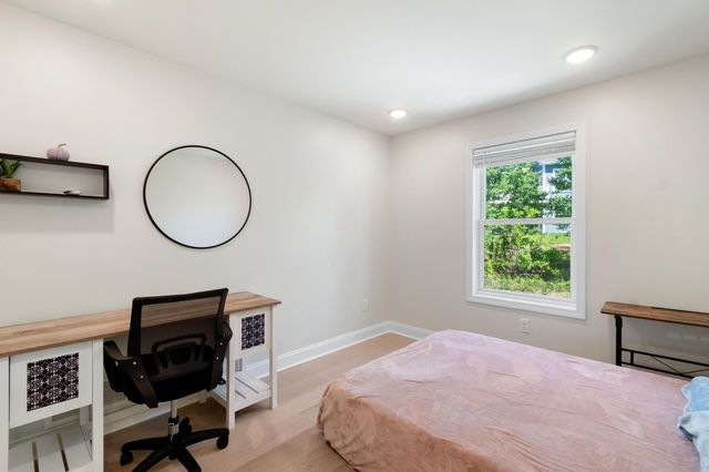 352 O'Brien Farm Road, South Burlington, VT 05403