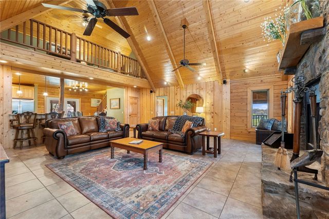 20507 Highway 303, Springdale, AR 72764