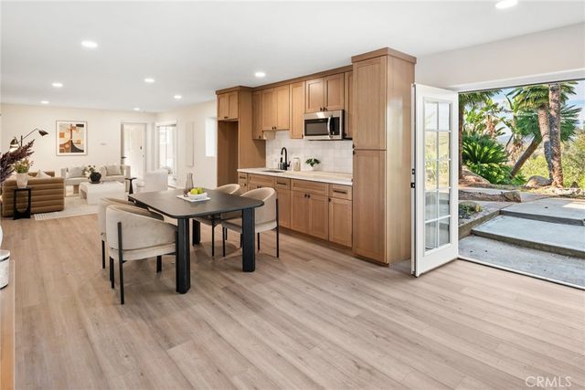 1367 Teepee Drive, Escondido, CA 92027