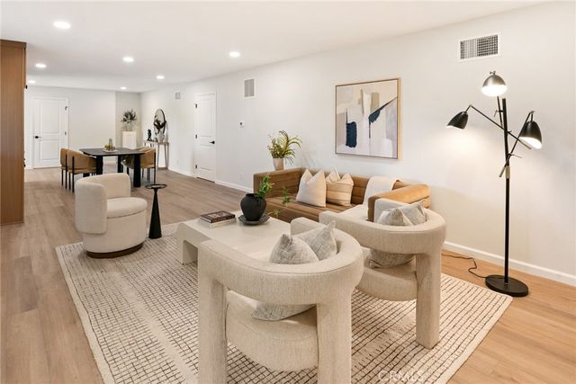 1367 Teepee Drive, Escondido, CA 92027