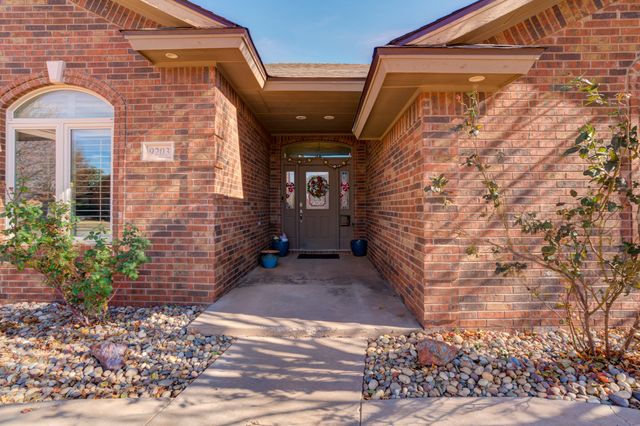 9203 Grover Avenue, Lubbock, TX 79424