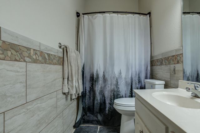 9203 Grover Avenue, Lubbock, TX 79424