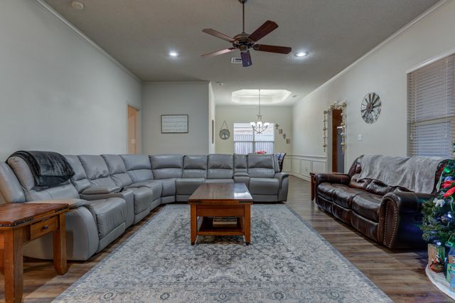 9203 Grover Avenue, Lubbock, TX 79424