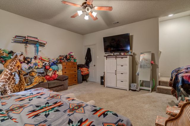 9203 Grover Avenue, Lubbock, TX 79424