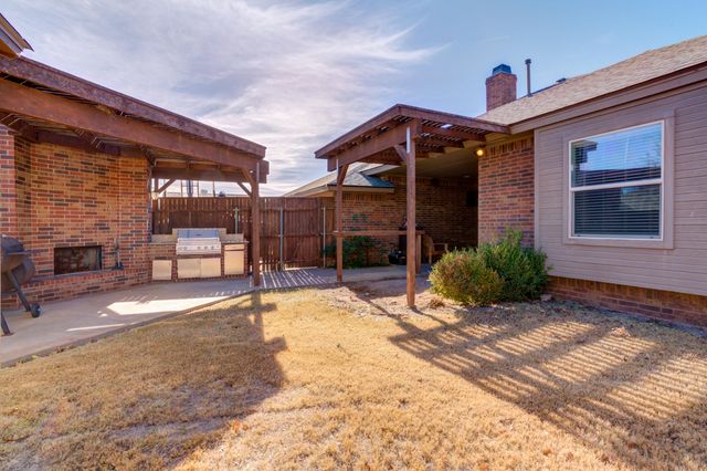 9203 Grover Avenue, Lubbock, TX 79424