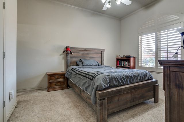 9203 Grover Avenue, Lubbock, TX 79424