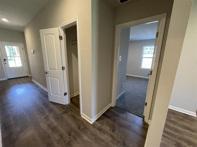 920 Saint James Dr Drive, Lake Charles, LA 70611