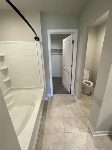 920 Saint James Dr Drive, Lake Charles, LA 70611