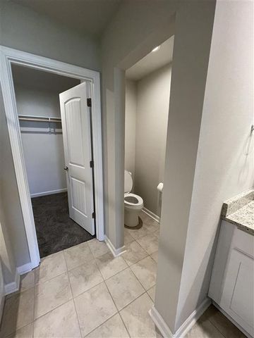 920 Saint James Dr Drive, Lake Charles, LA 70611