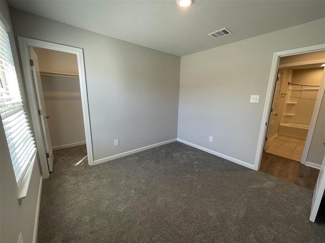 920 Saint James Dr Drive, Lake Charles, LA 70611